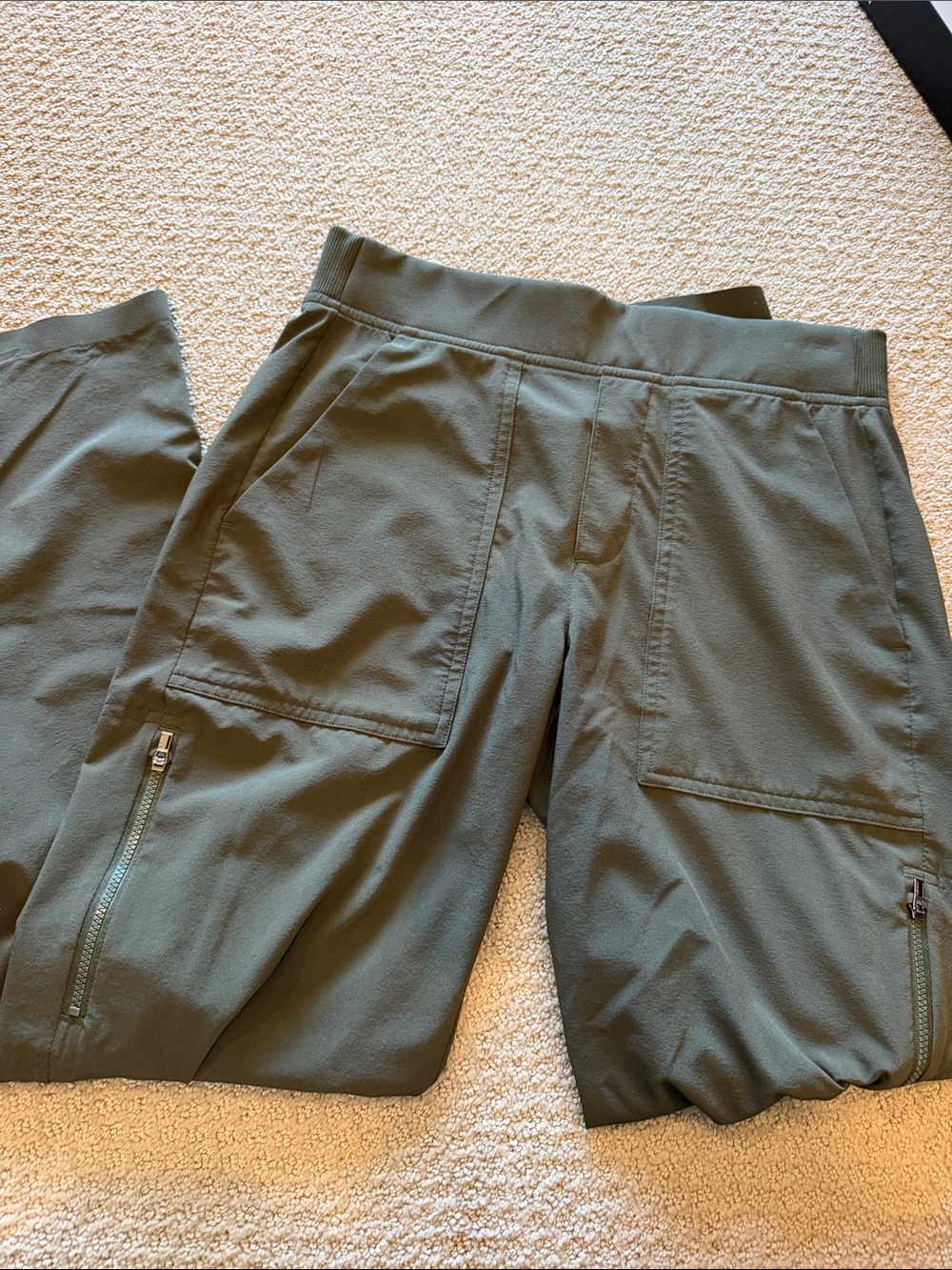 Athleta Olive Green Women's Cargo Pants